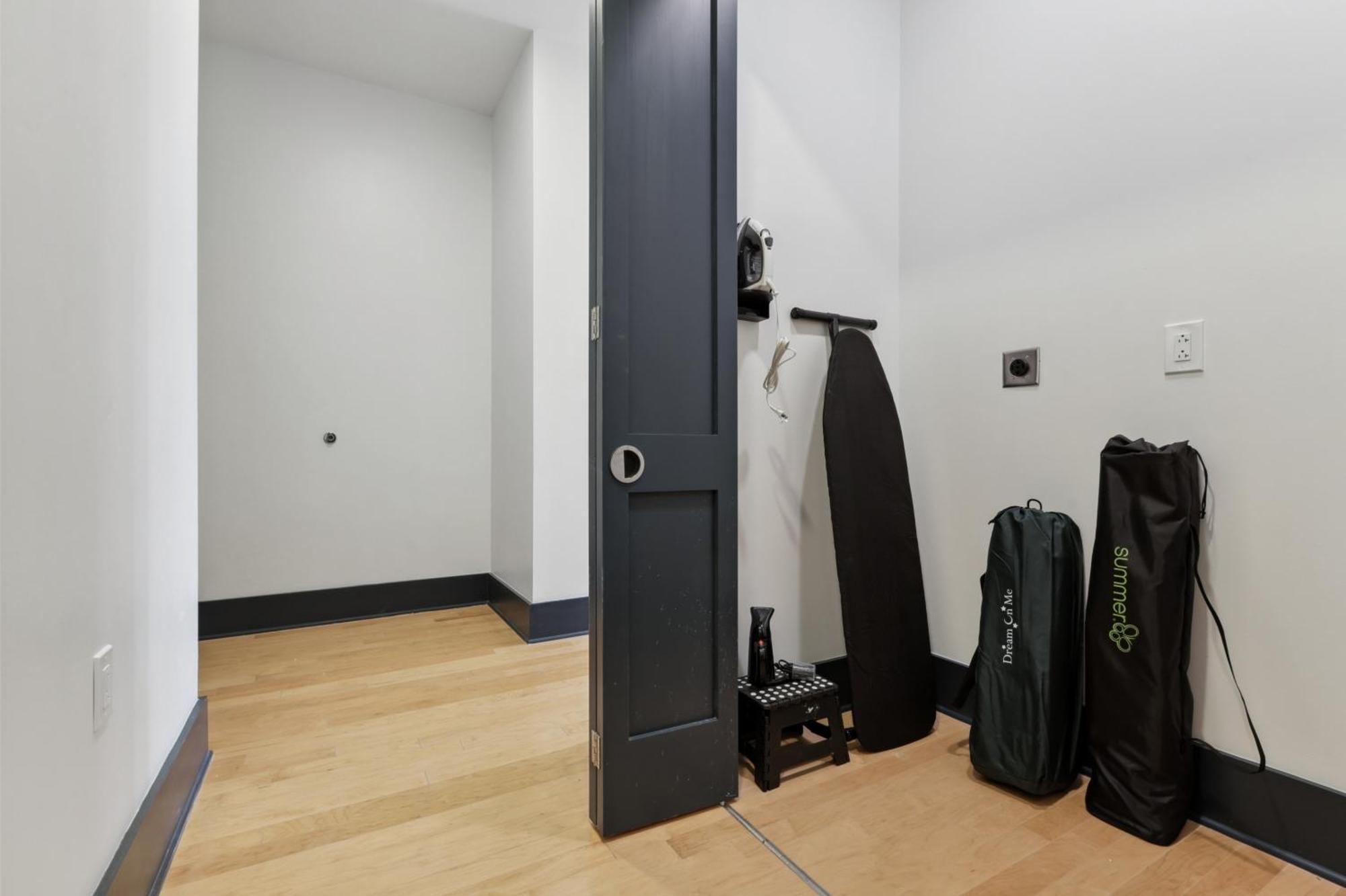 Apartment Roami At 714 Canal